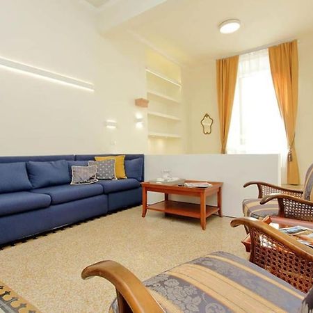 Elegant Apartment In The Heart Of Rome-Navona Area Bagian luar foto