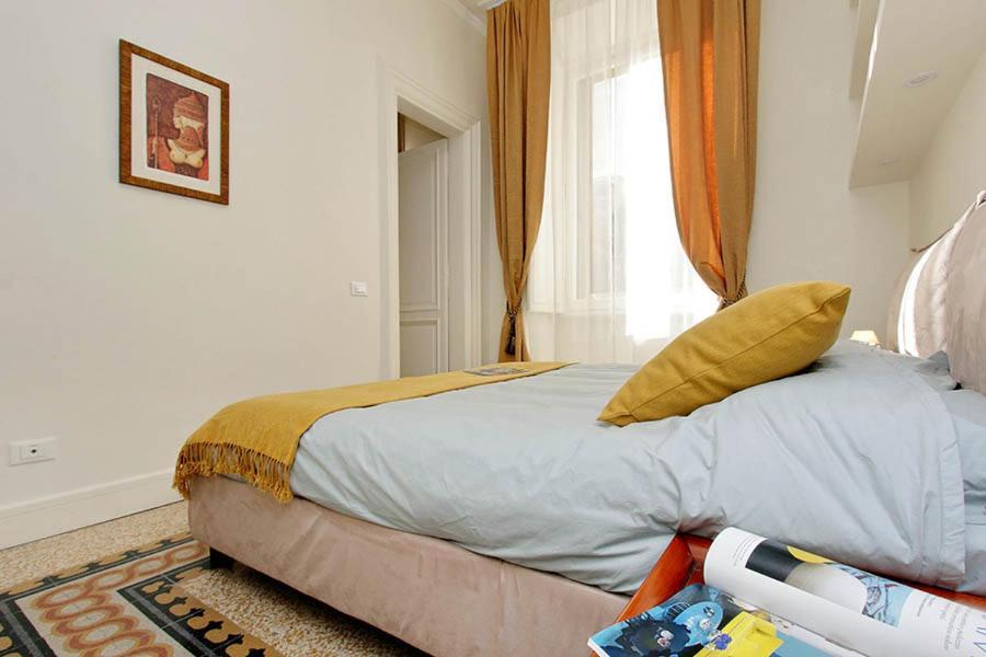 Elegant Apartment In The Heart Of Rome-Navona Area Bagian luar foto