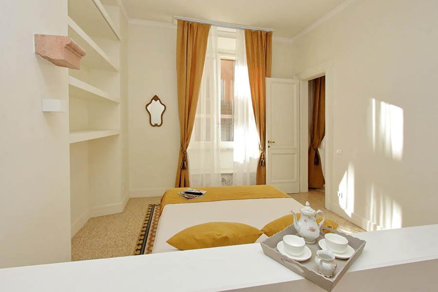 Elegant Apartment In The Heart Of Rome-Navona Area Bagian luar foto