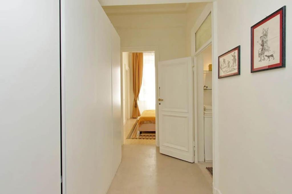 Elegant Apartment In The Heart Of Rome-Navona Area Bagian luar foto