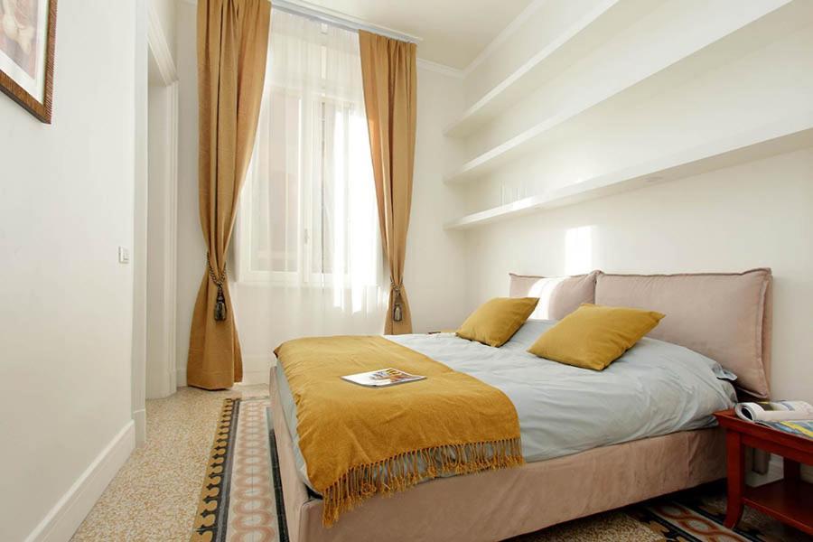 Elegant Apartment In The Heart Of Rome-Navona Area Bagian luar foto